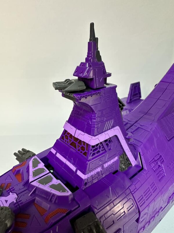 Image Of Titan Nemesis Transformers Legacy Evolution Decepticon Spaceship  (10 of 35)